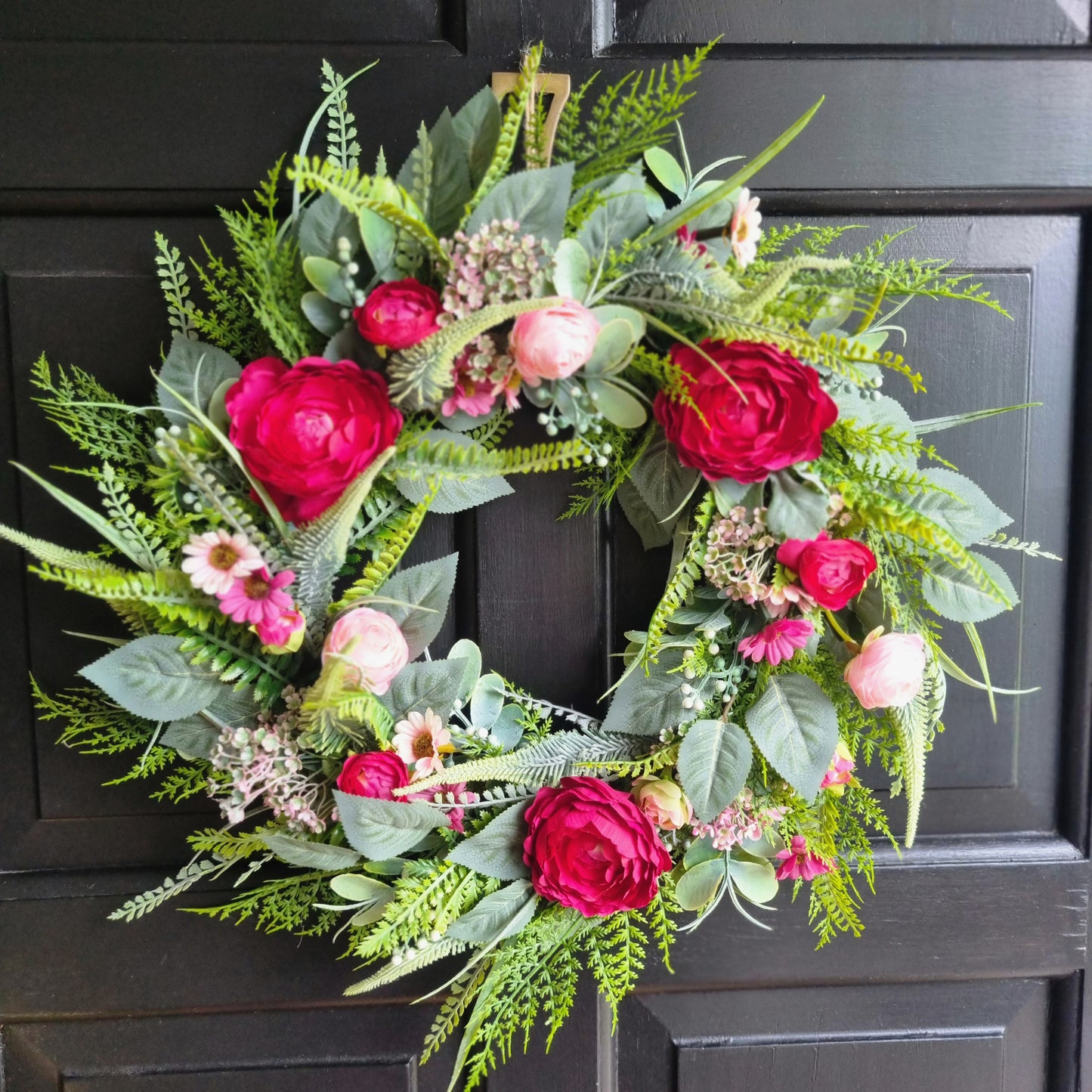 Ranunculus Wreath